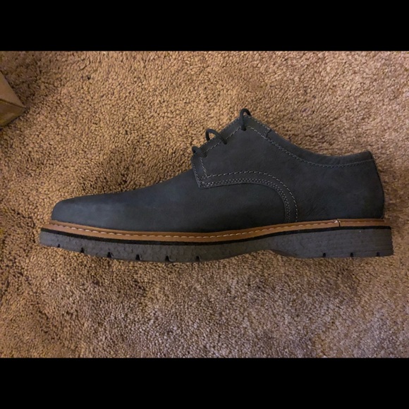 clarks newkirk plain